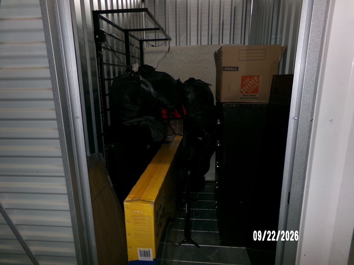 5 x 10 storage unit in Somerset, NJ