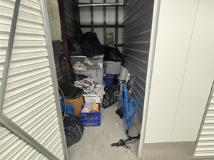 5 x 10 storage unit in Middle River, MD
