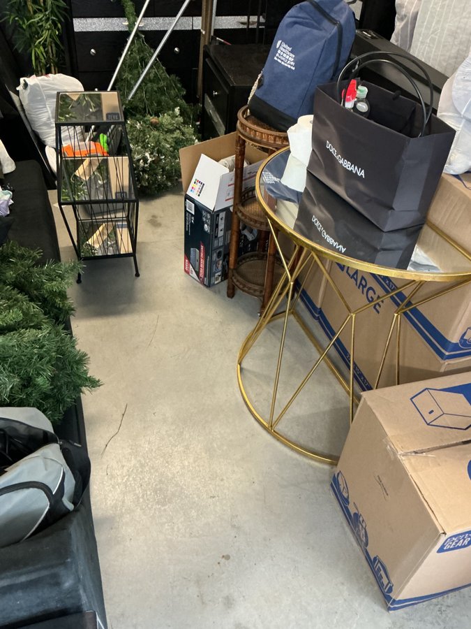 10 x 15 storage unit in Houston, TX