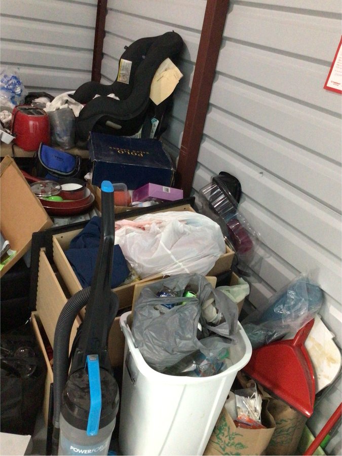 10 x 10 storage unit in Houston, TX