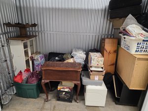 10 x 5 storage unit in Saginaw, MI