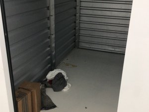 5 x 10 storage unit in Houston, TX