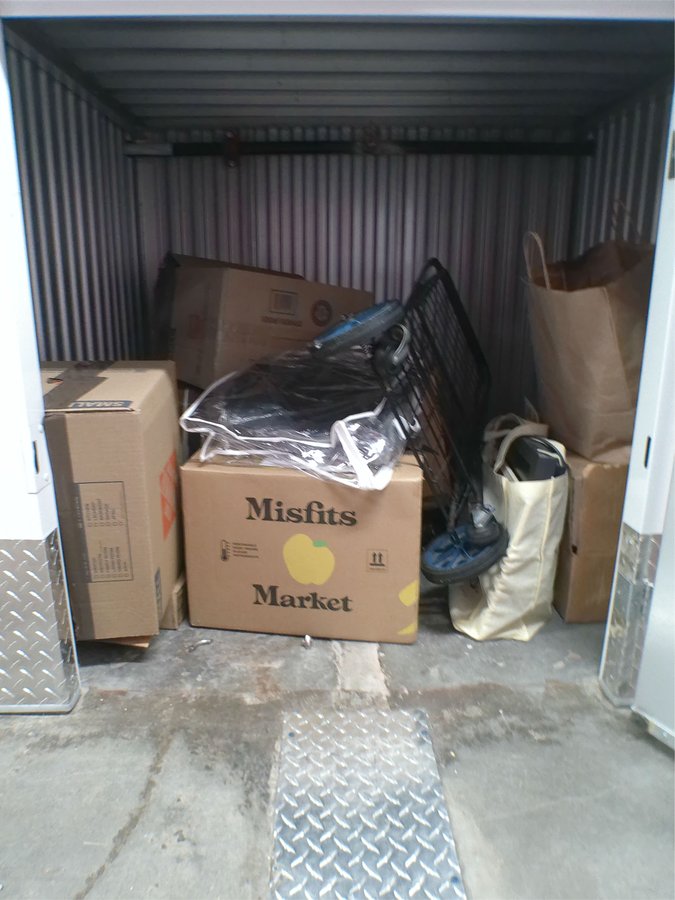 5 x 5 storage unit in Bronx, NY
