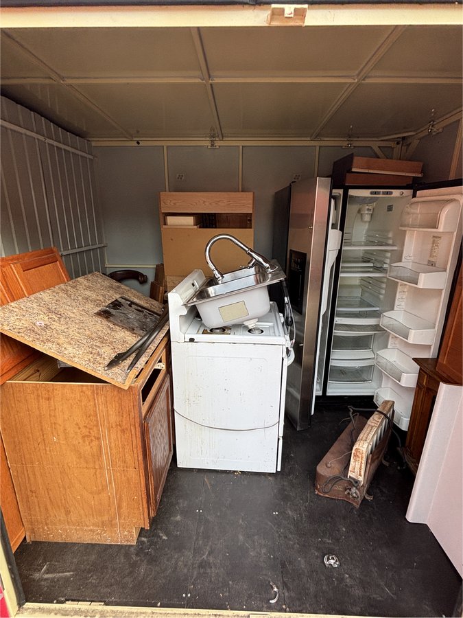 10 x 8 storage unit in Tyler, TX
