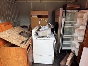 10 x 8 storage unit in Tyler, TX