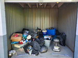 10 x 10 storage unit in Cleveland, OH