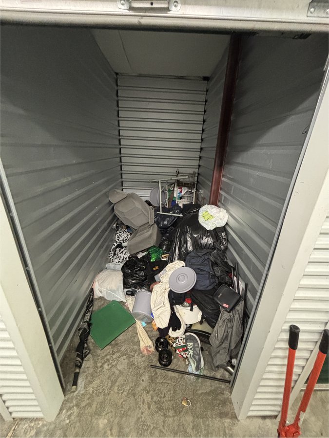 5 x 10 storage unit in Tyler, TX