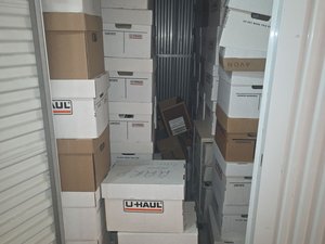 5 x 10 storage unit in Belmont, CA
