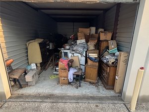 12 x 25 storage unit in Tyler, TX