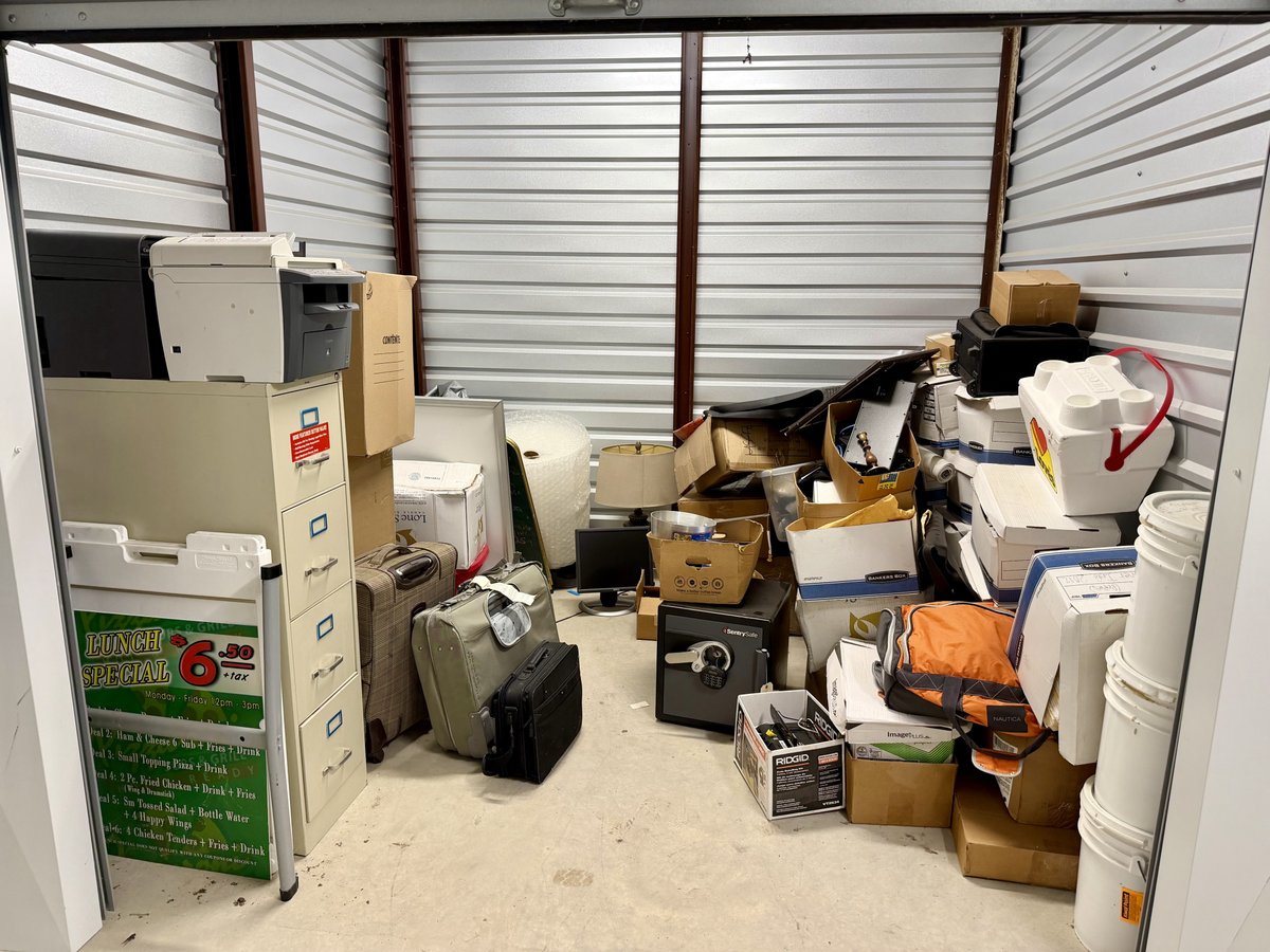 10 x 10 storage unit in Mckinney, TX