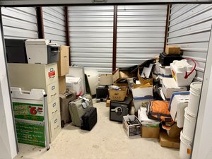 10 x 10 unit in Mckinney