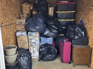 8 x 13 storage unit in Red Lion, PA