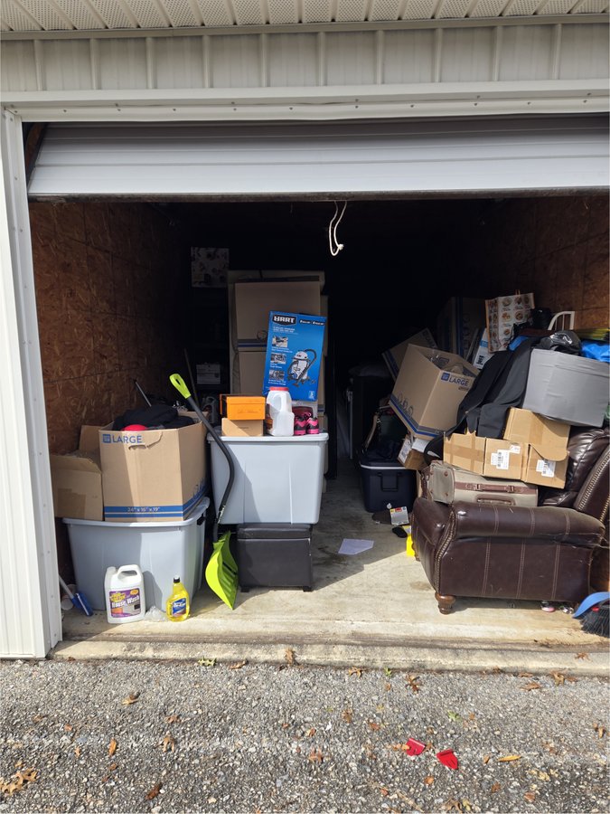 10 x 30 storage unit in Red Lion, PA