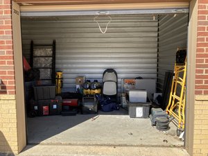 10 x 15 unit in Frisco