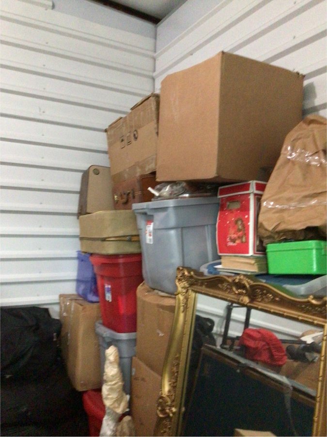 10 x 12 storage unit in Houston, TX
