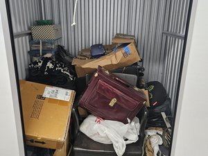 5 x 5 storage unit in Hallandale, FL