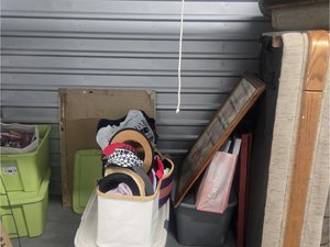 10 x 5 storage unit in Sandy Springs, GA