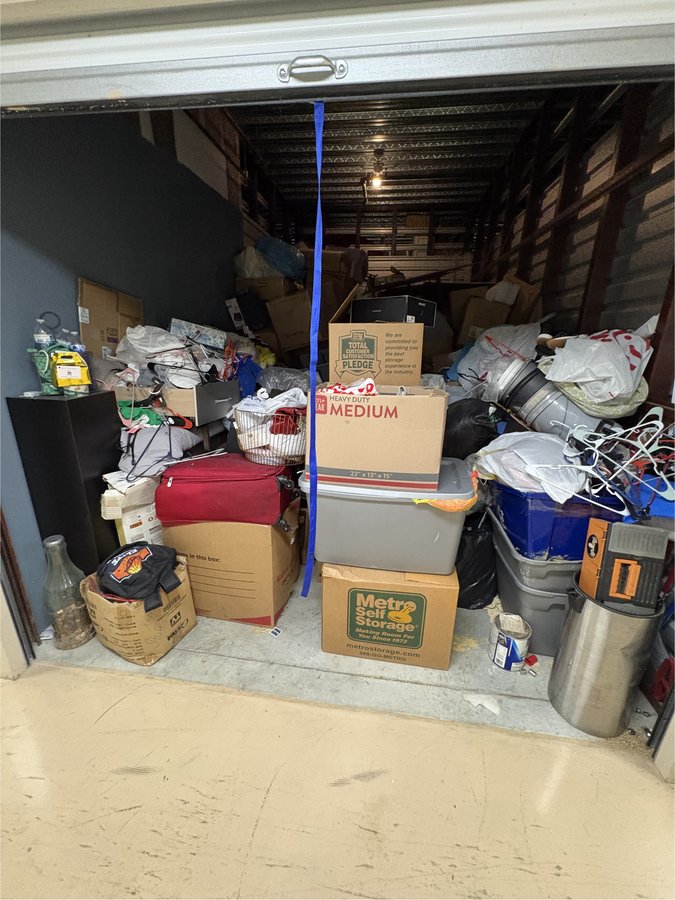 10 x 20 storage unit in Lawrenceville, GA