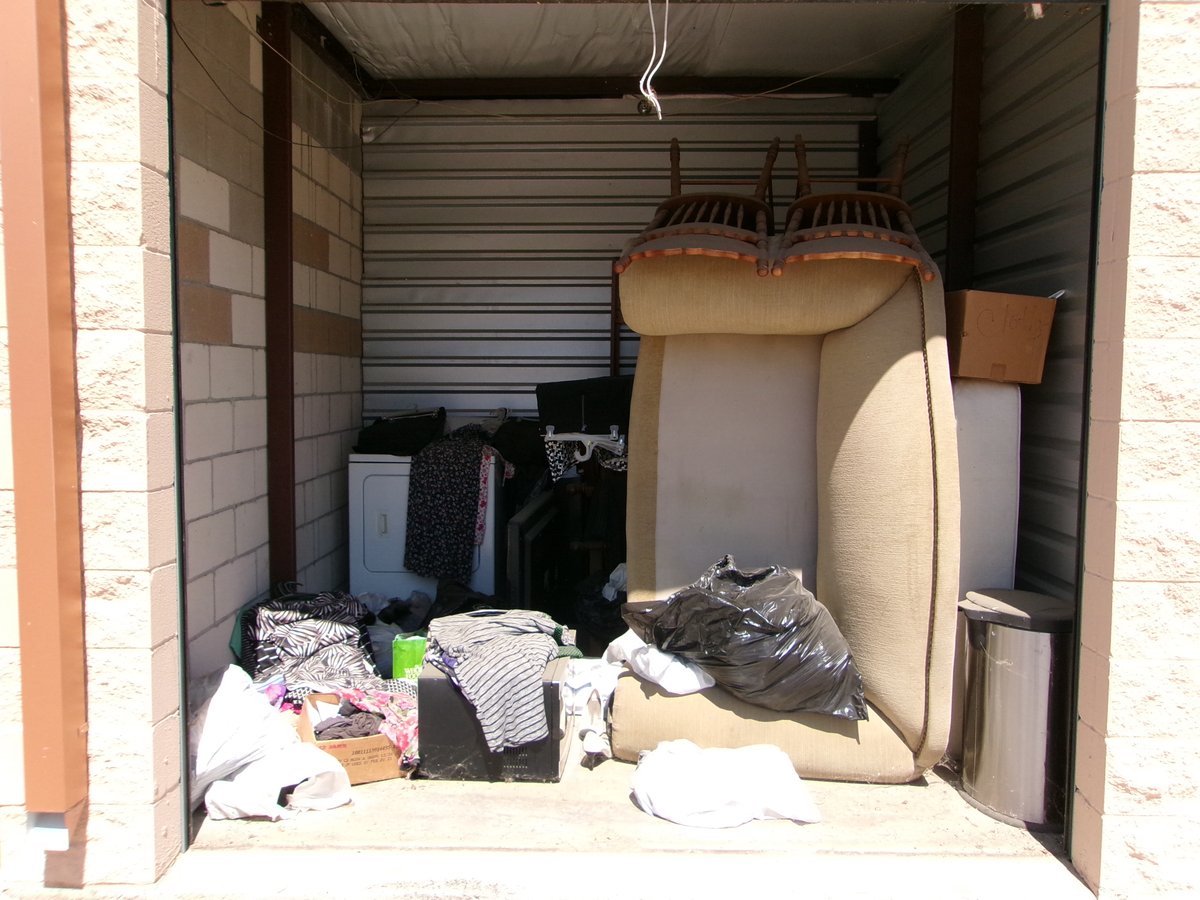 10 x 10 storage unit in The Colony, TX