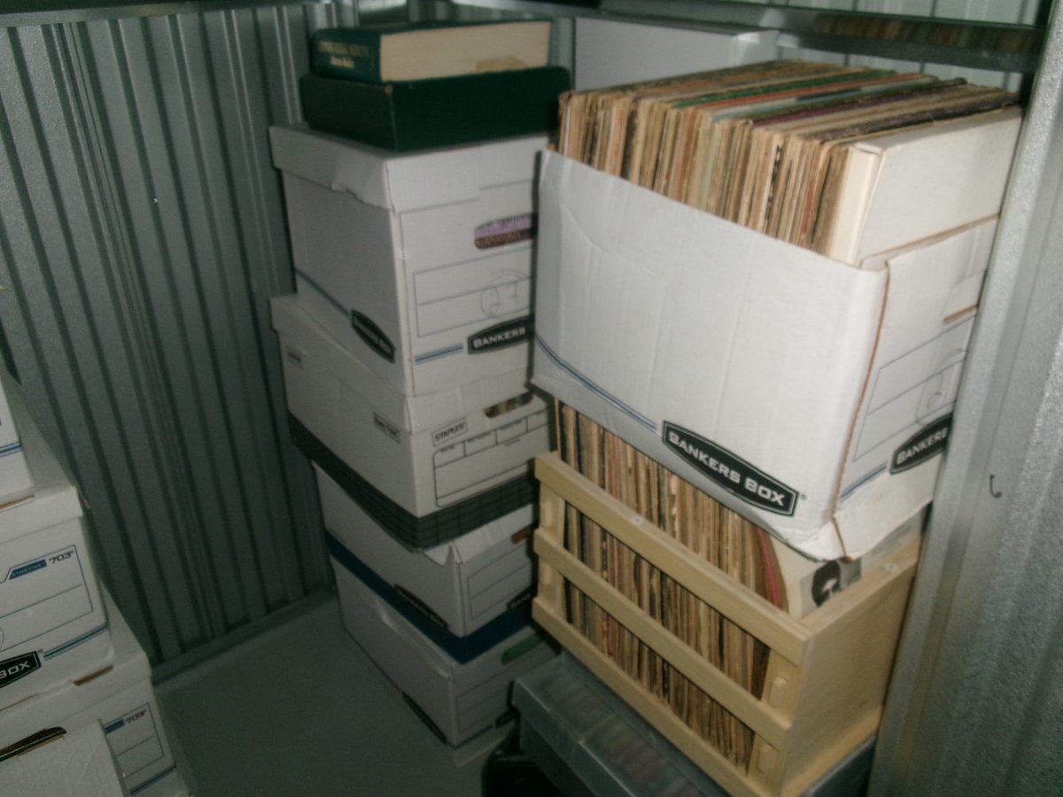 5 x 5 storage unit in Brooklyn, NY