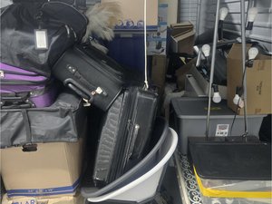 10 x 15 storage unit in Sandy Springs, GA