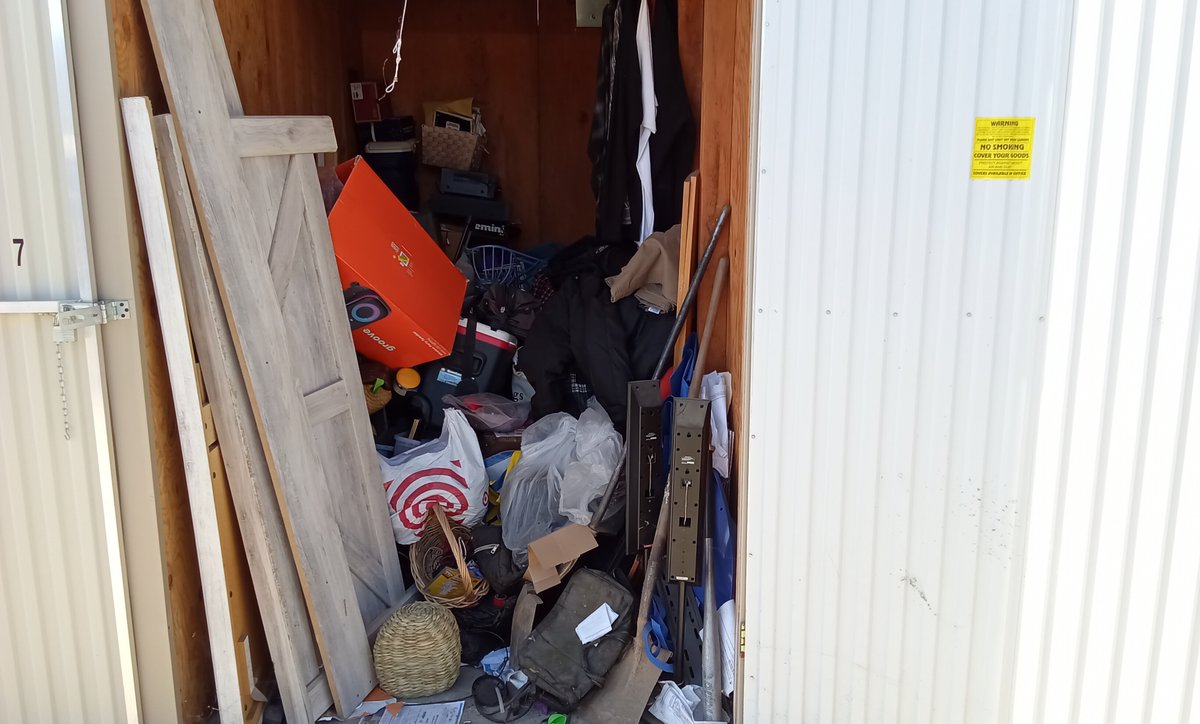 20 x 20 storage unit in Fresno, CA