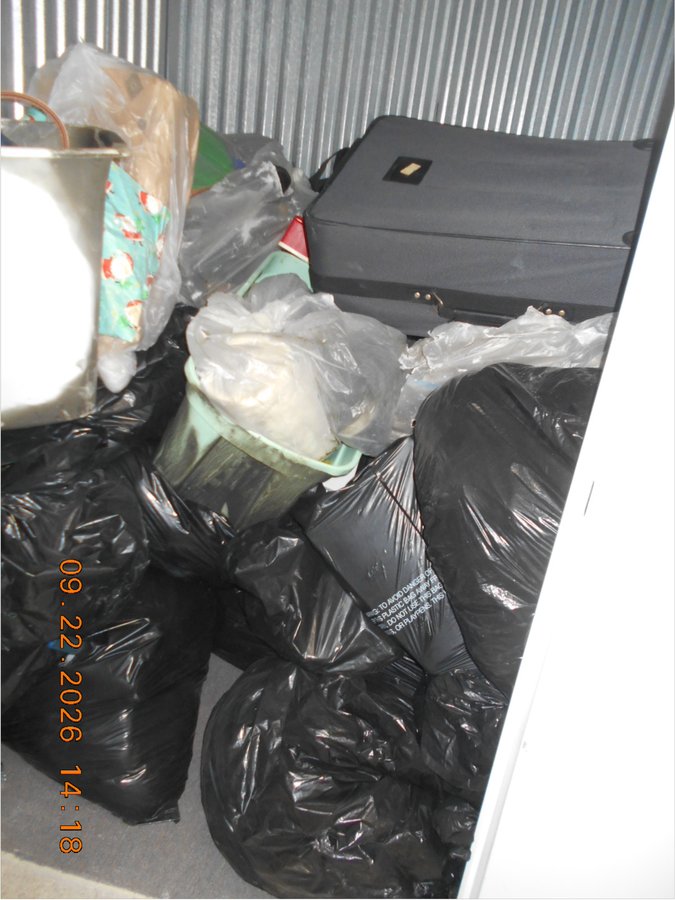 5 x 5 storage unit in Chicago, IL