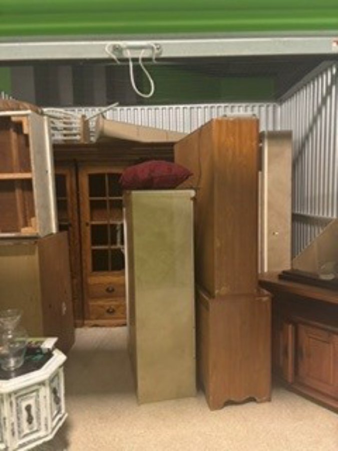 10 x 10 storage unit in Indianapolis, IN