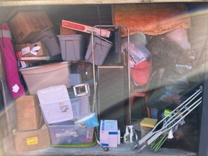 10 x 10 storage unit in Holbrook, MA