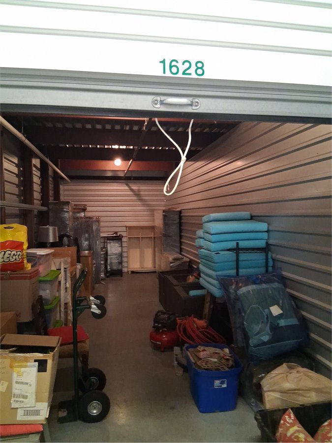 10 x 30 storage unit in Lewisville, TX