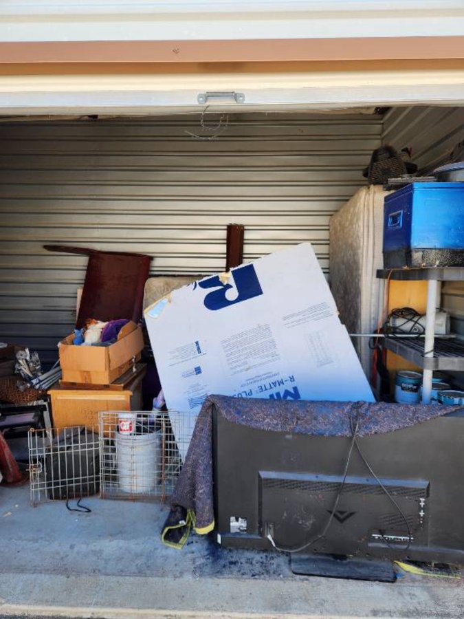 10 x 15 storage unit in Round Rock, TX
