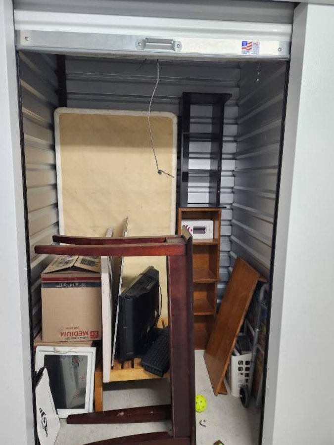 5 x 5 storage unit in Round Rock, TX