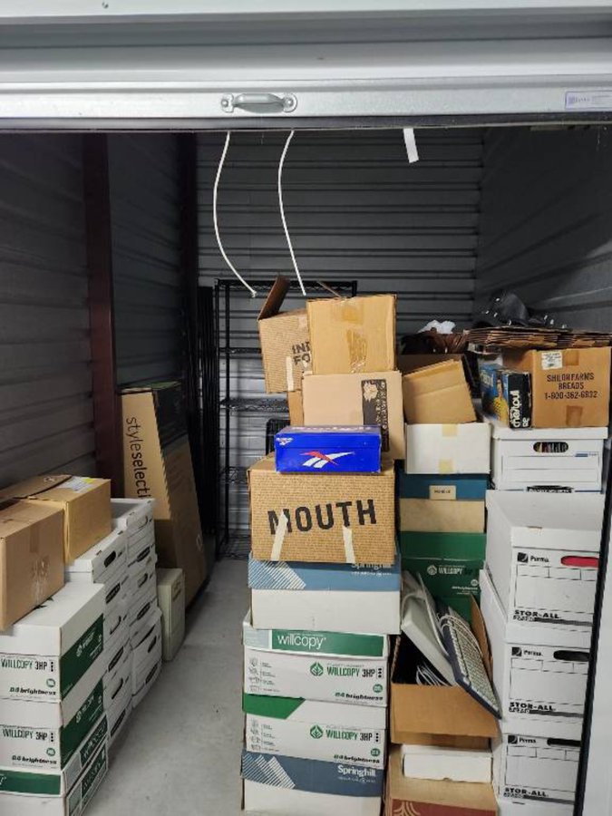 7 x 10 storage unit in Round Rock, TX