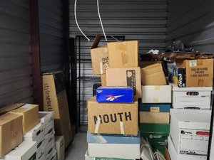 7 x 10 storage unit in Round Rock, TX