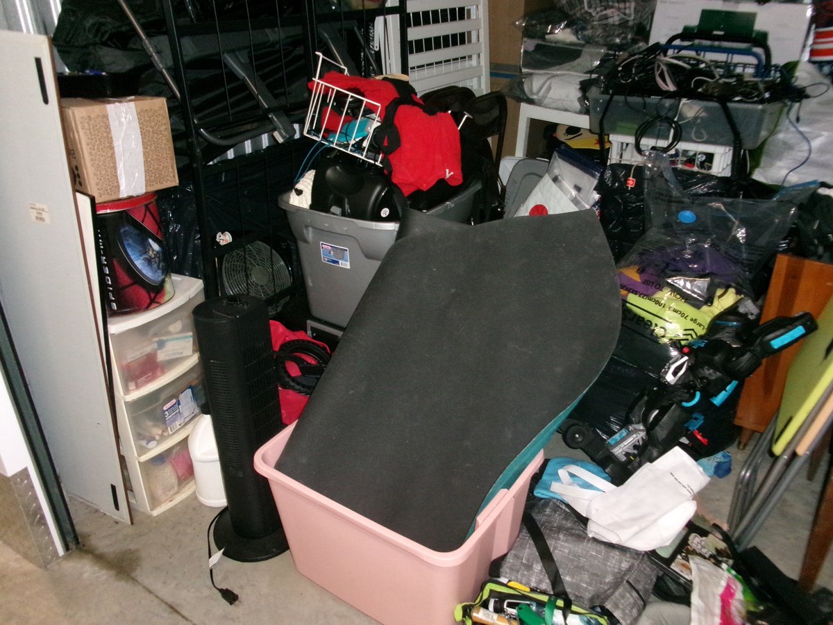 10 x 10 storage unit in Somerset, NJ