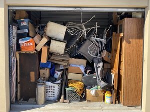 10 x 10 storage unit in Zionsville, IN
