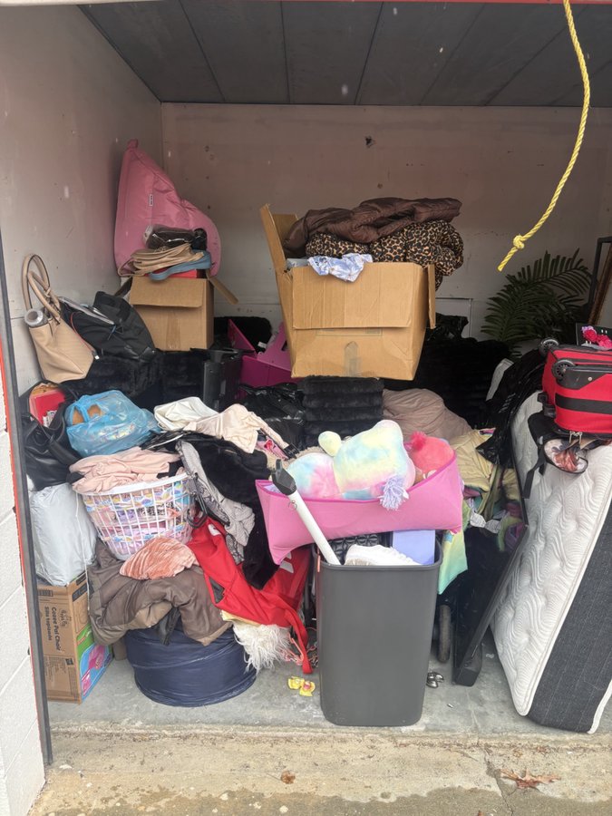 10 x 10 storage unit in Newport News, VA