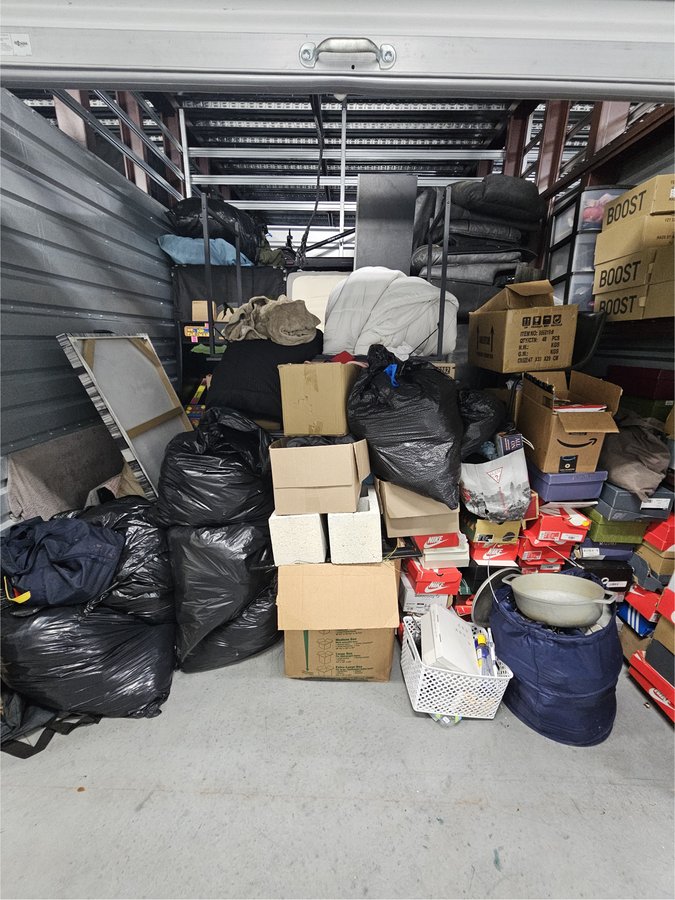 10 x 10 storage unit in Daytona Beach, FL