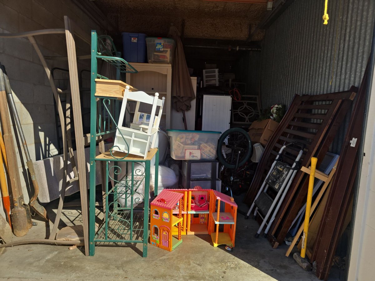 10 x 25 storage unit in Cincinnati, OH