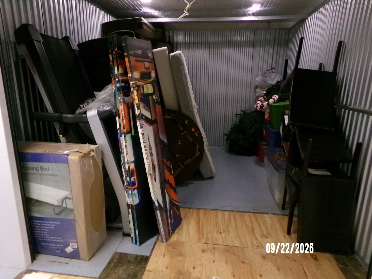 10 x 12 storage unit in Somerset, NJ