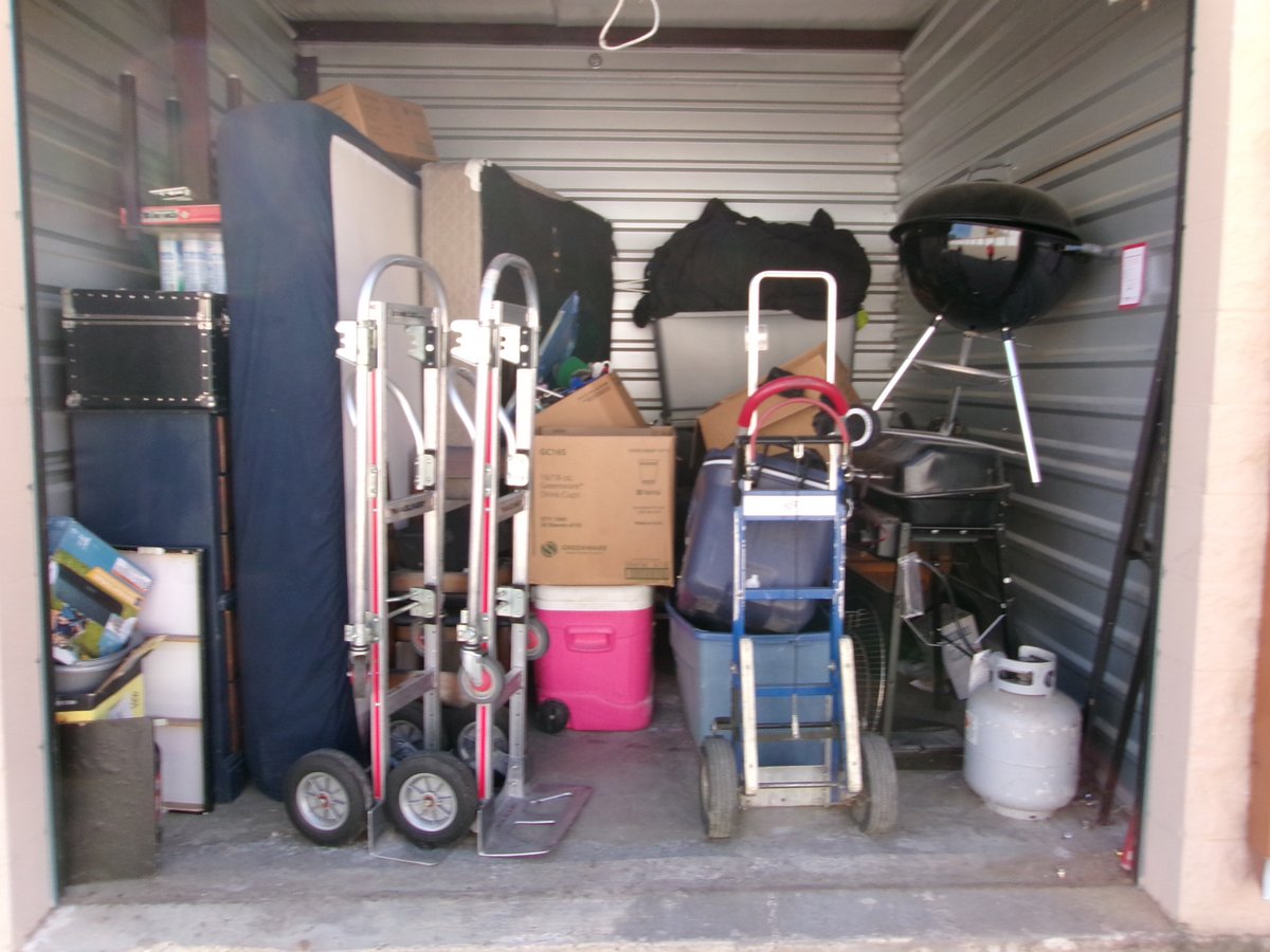 10 x 10 storage unit in The Colony, TX