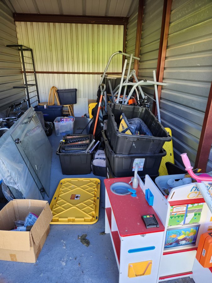 10 x 20 storage unit in Tonawanda, NY