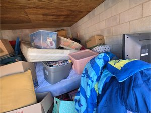 10 x 16 storage unit in Lafayette, GA
