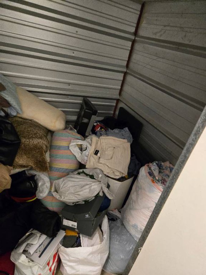 5 x 5 storage unit in South San Francisco, CA