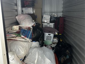5 x 10 storage unit in Tacoma, WA