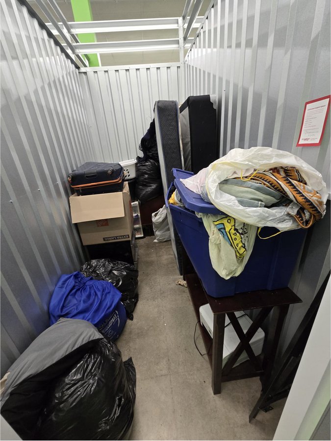 5 x 10 storage unit in Belleville, IL