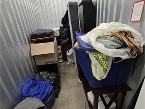 5 x 10 storage unit in Belleville, IL