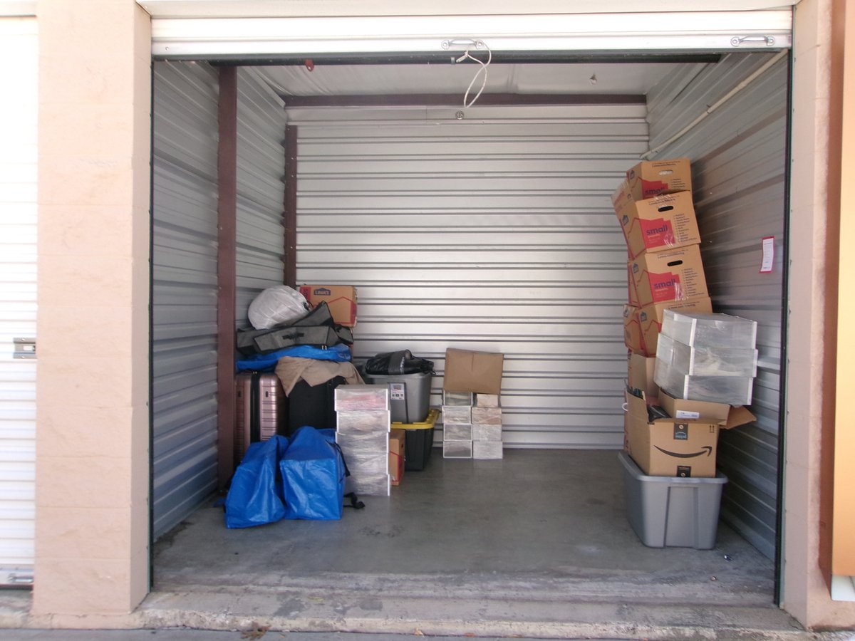 10 x 10 storage unit in The Colony, TX