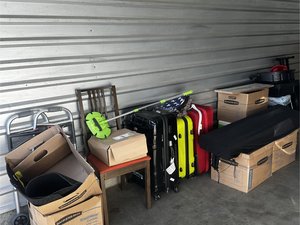 10 x 20 storage unit in Tacoma, WA