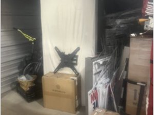 10 x 20 storage unit in Carrollton, TX